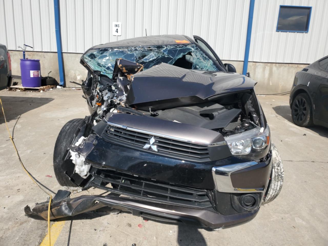 2016 Mitsubishi Outlander Sport Es - Image 5