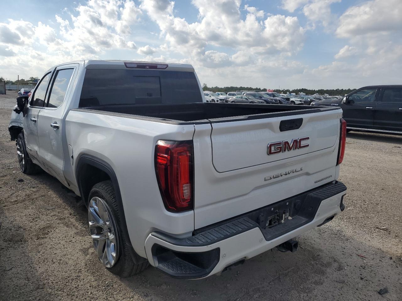 2019 GMC Sierra K1500 Denali - Фото 2