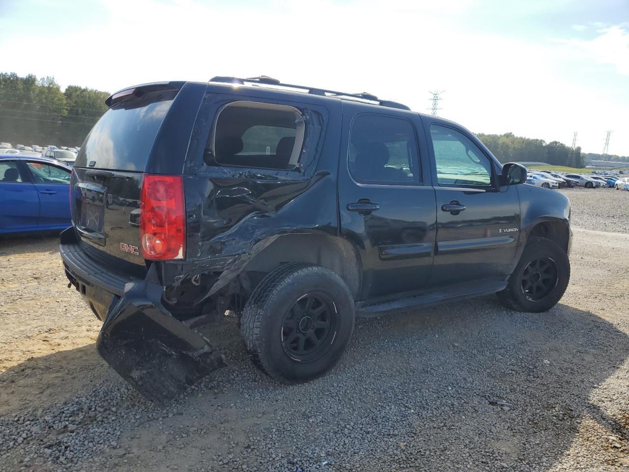 2007 GMC Yukon - Фото 3