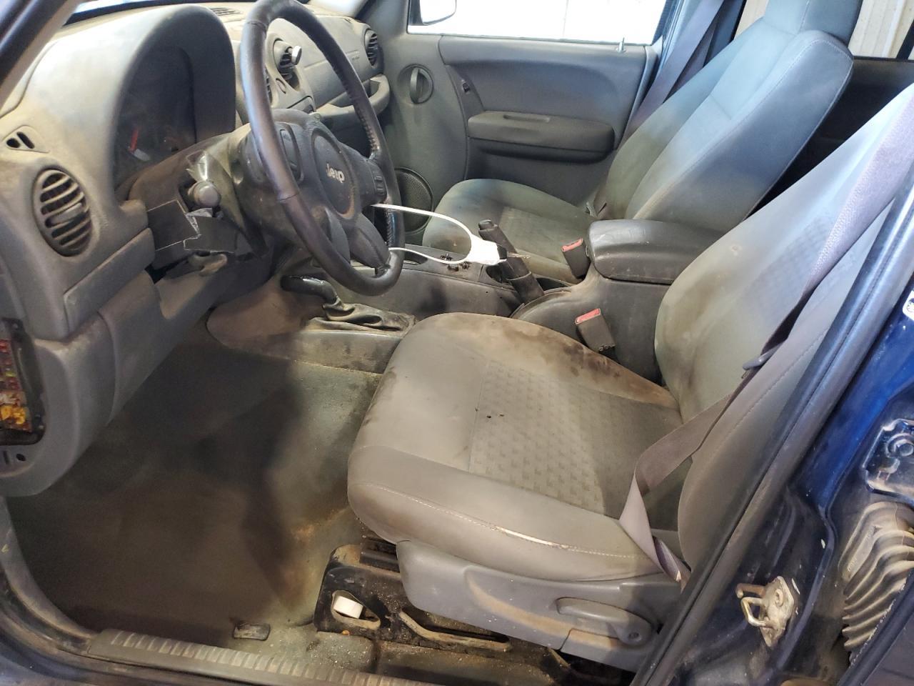 2005 Jeep Liberty Sport - Фото 7