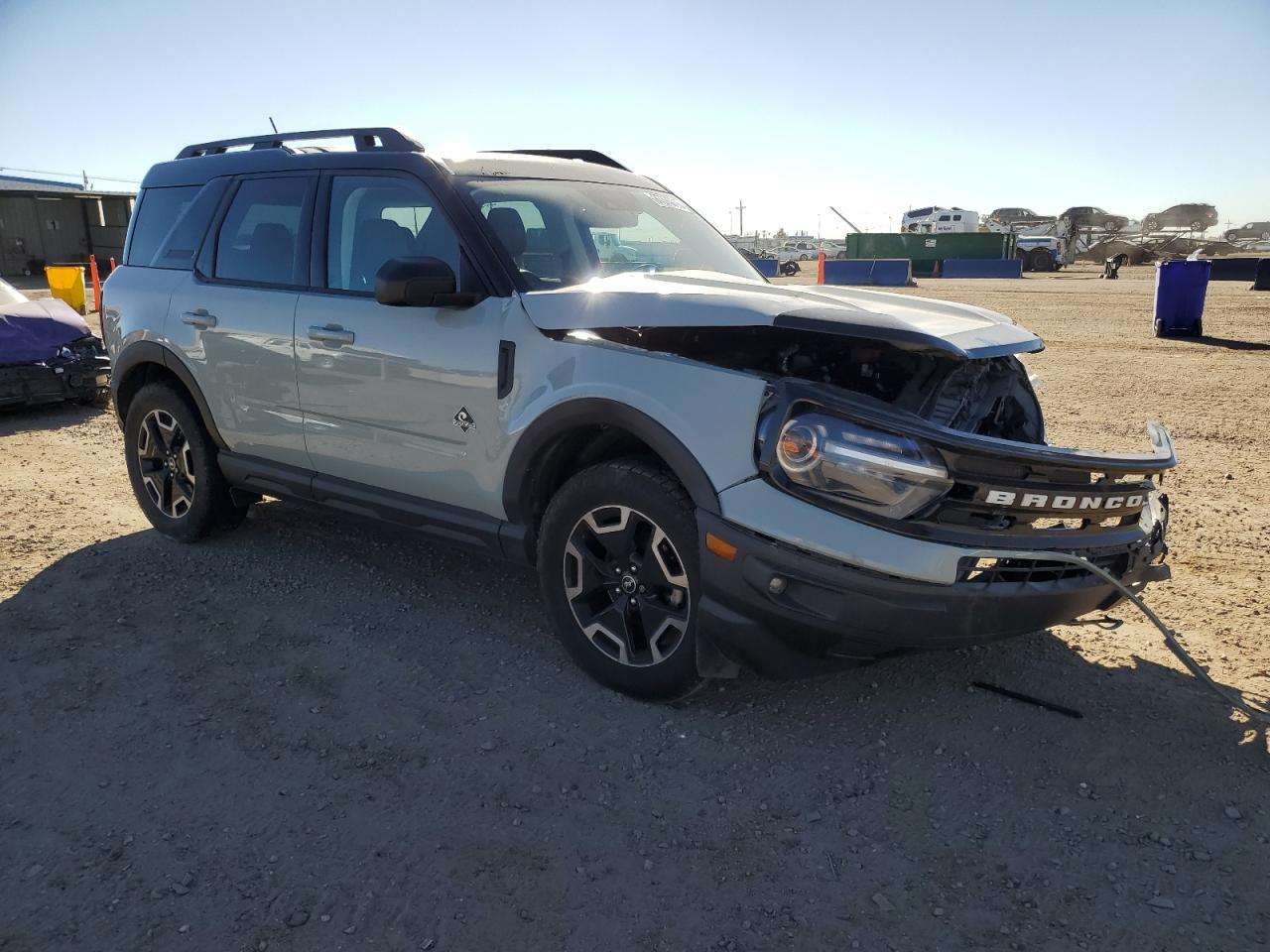 2022 Ford Bronco Sport Outer Banks - Фото 4