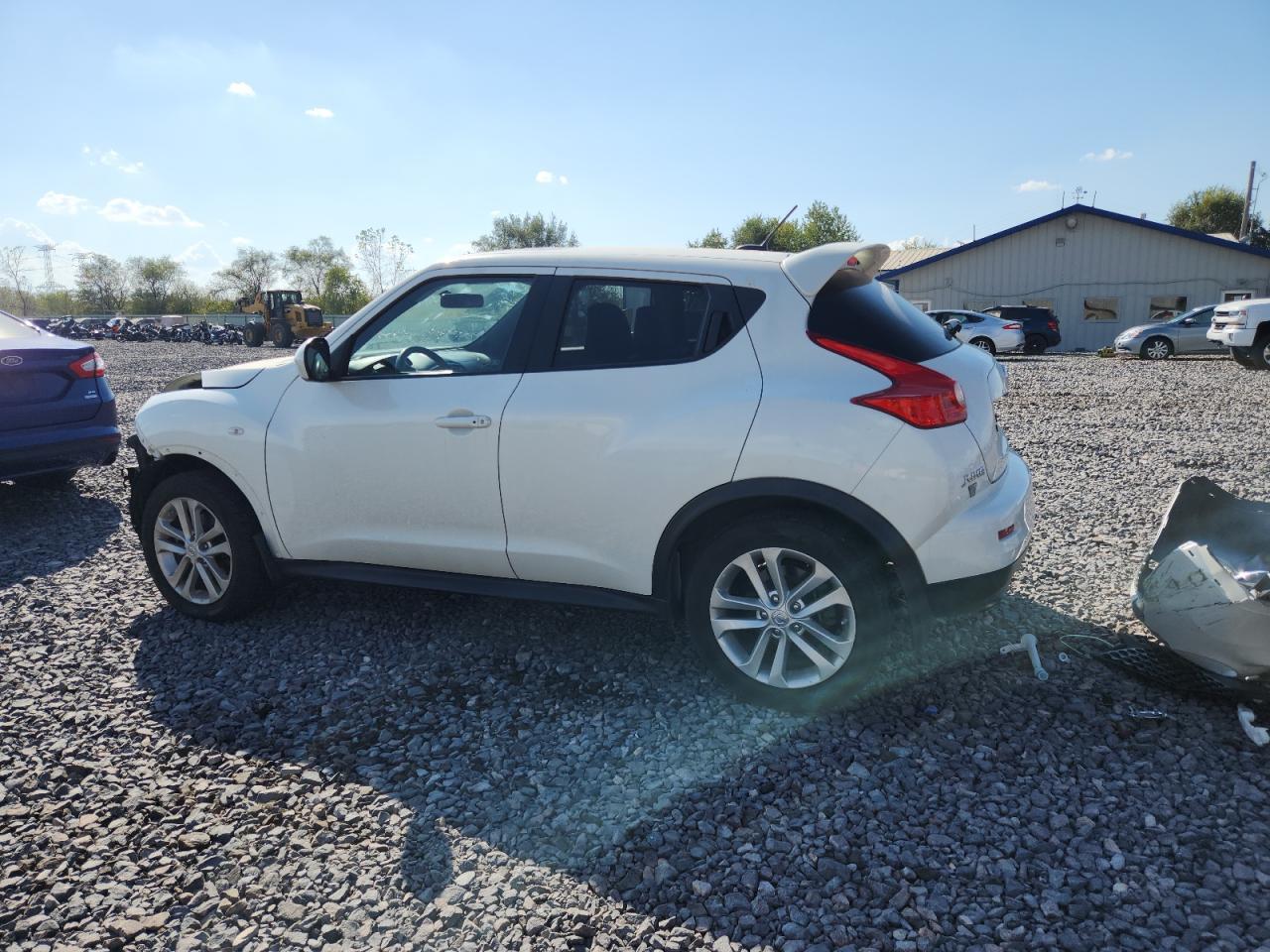 2014 Nissan Juke S - Фото 2