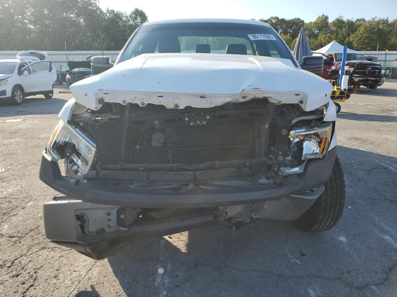 2011 Ford F150 - Image 5