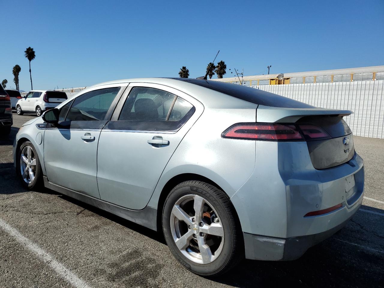 2011 Chevrolet Volt - Фото 2