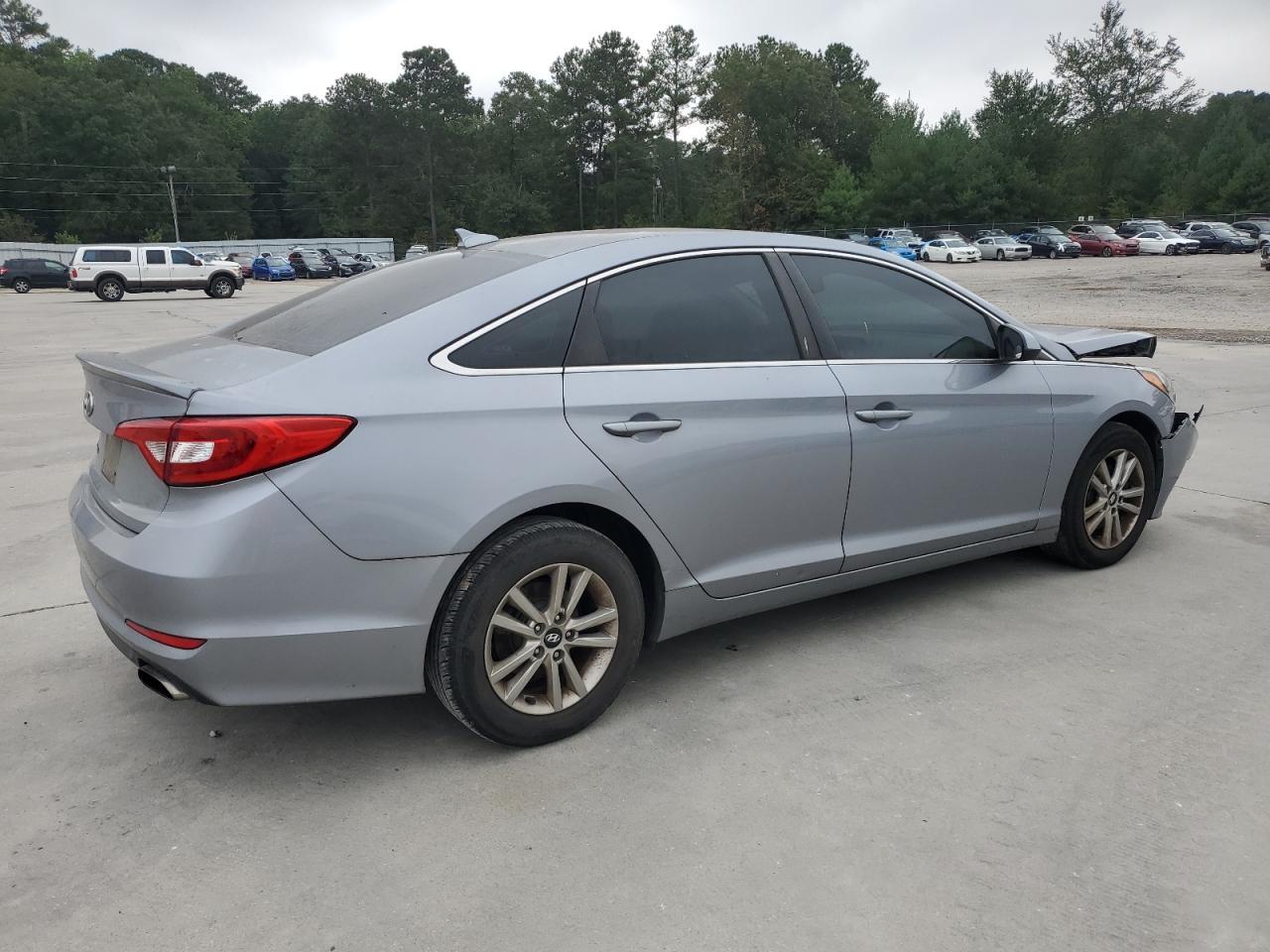 2017 Hyundai Sonata Se - Фото 3