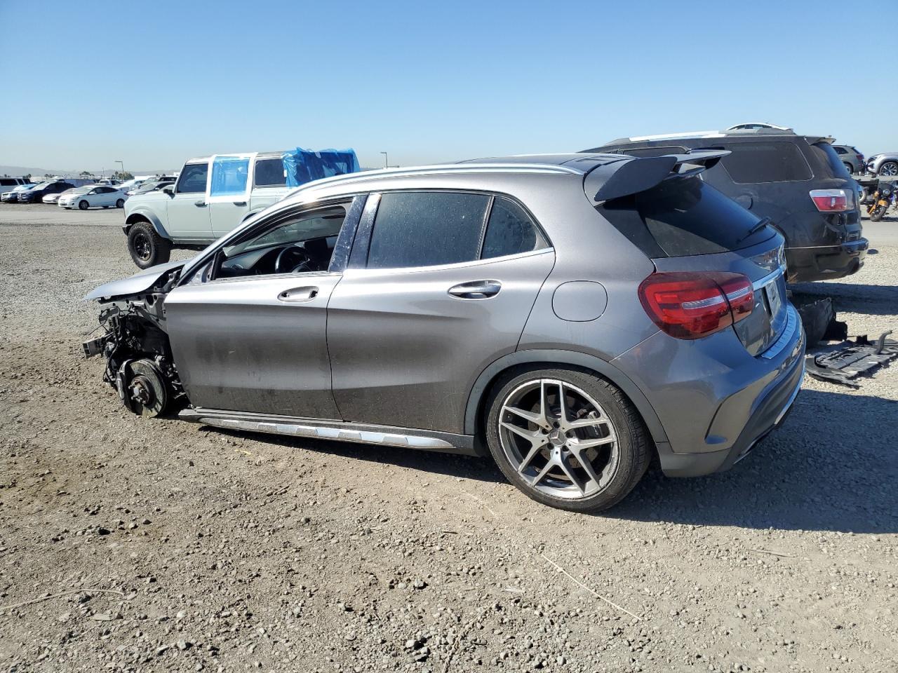 2018 Mercedes-Benz Gla 45 Amg - Image 2
