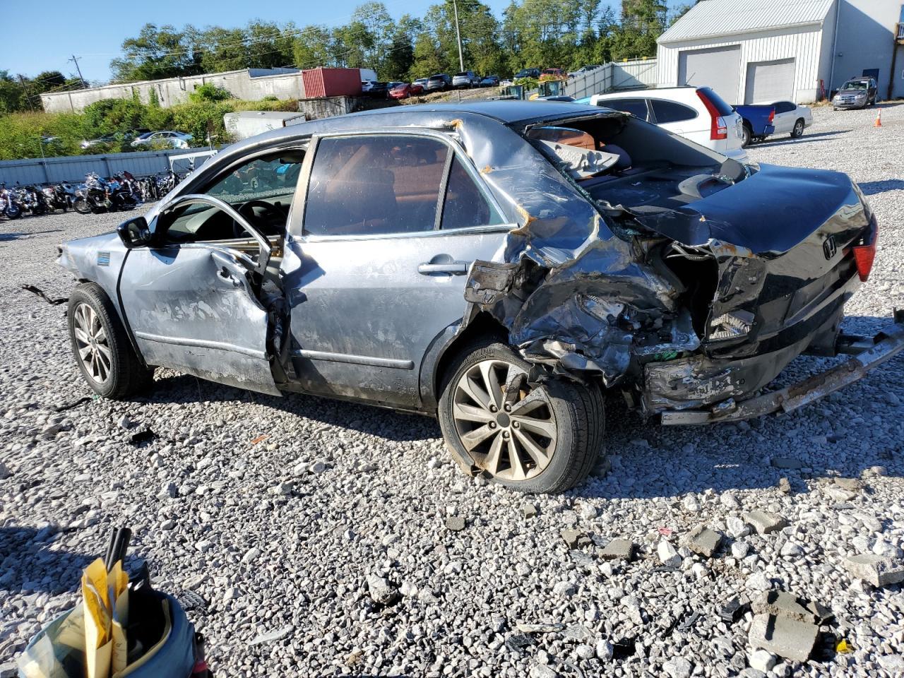 2003 Honda Accord Lx - Фото 2