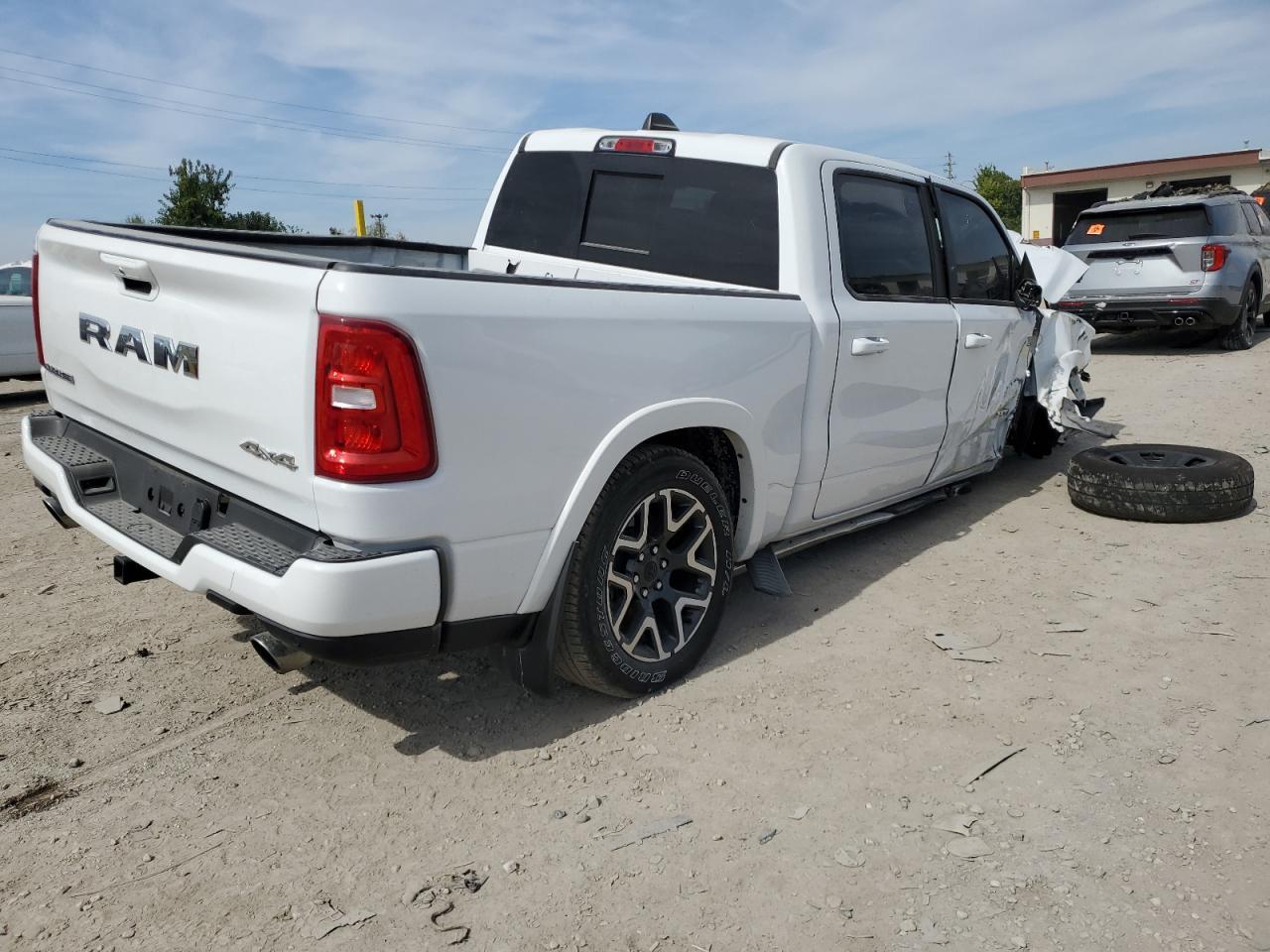 2025 Ram 1500 Laramie - Фото 3