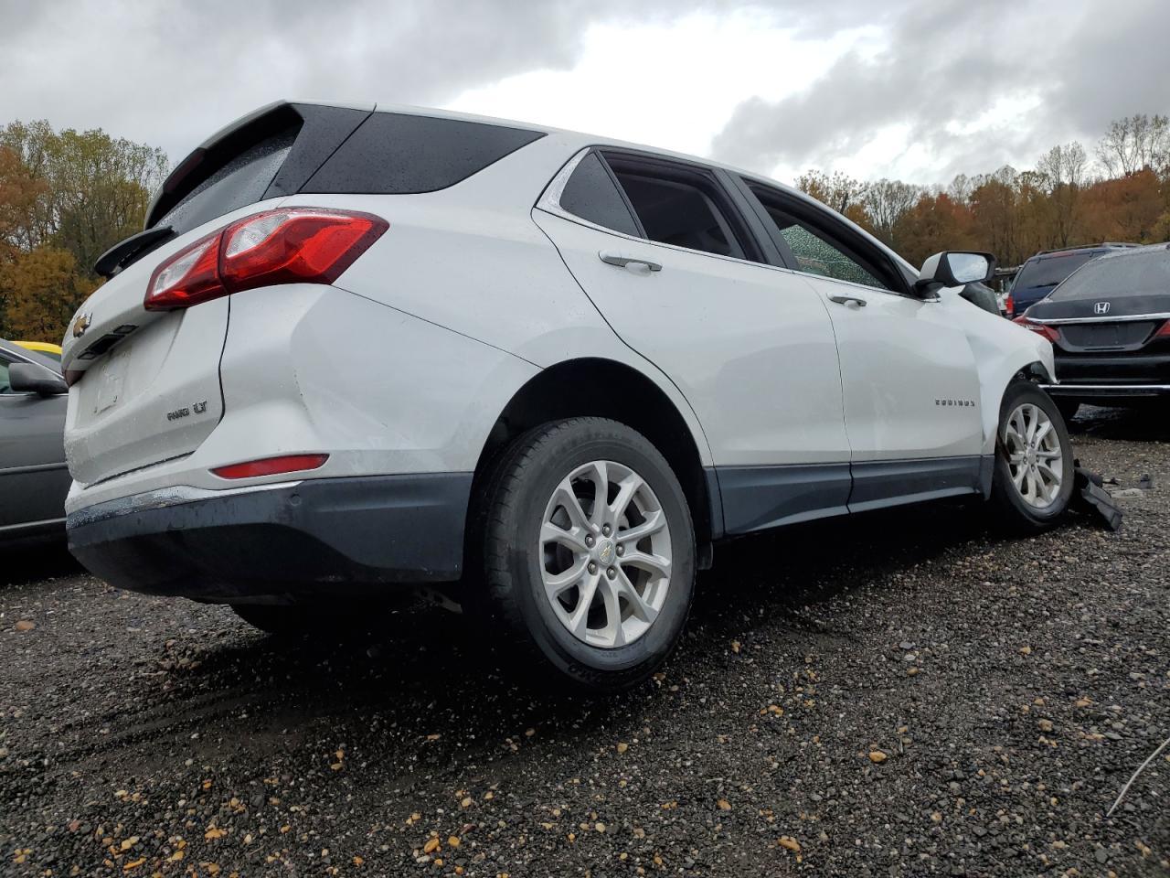 2021 Chevrolet Equinox Lt - Фото 3