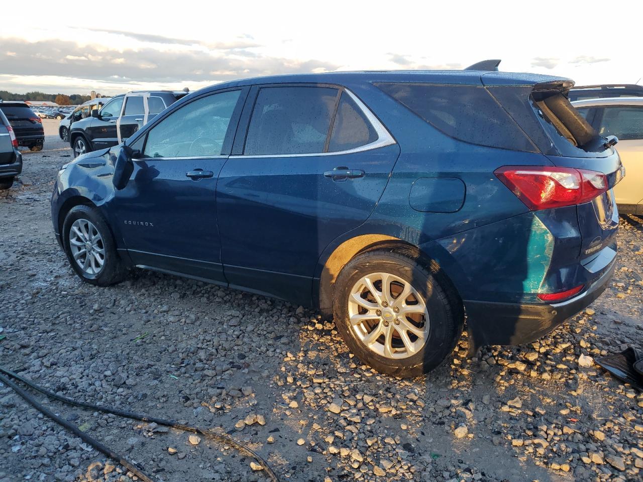 2019 Chevrolet Equinox Lt - Фото 2