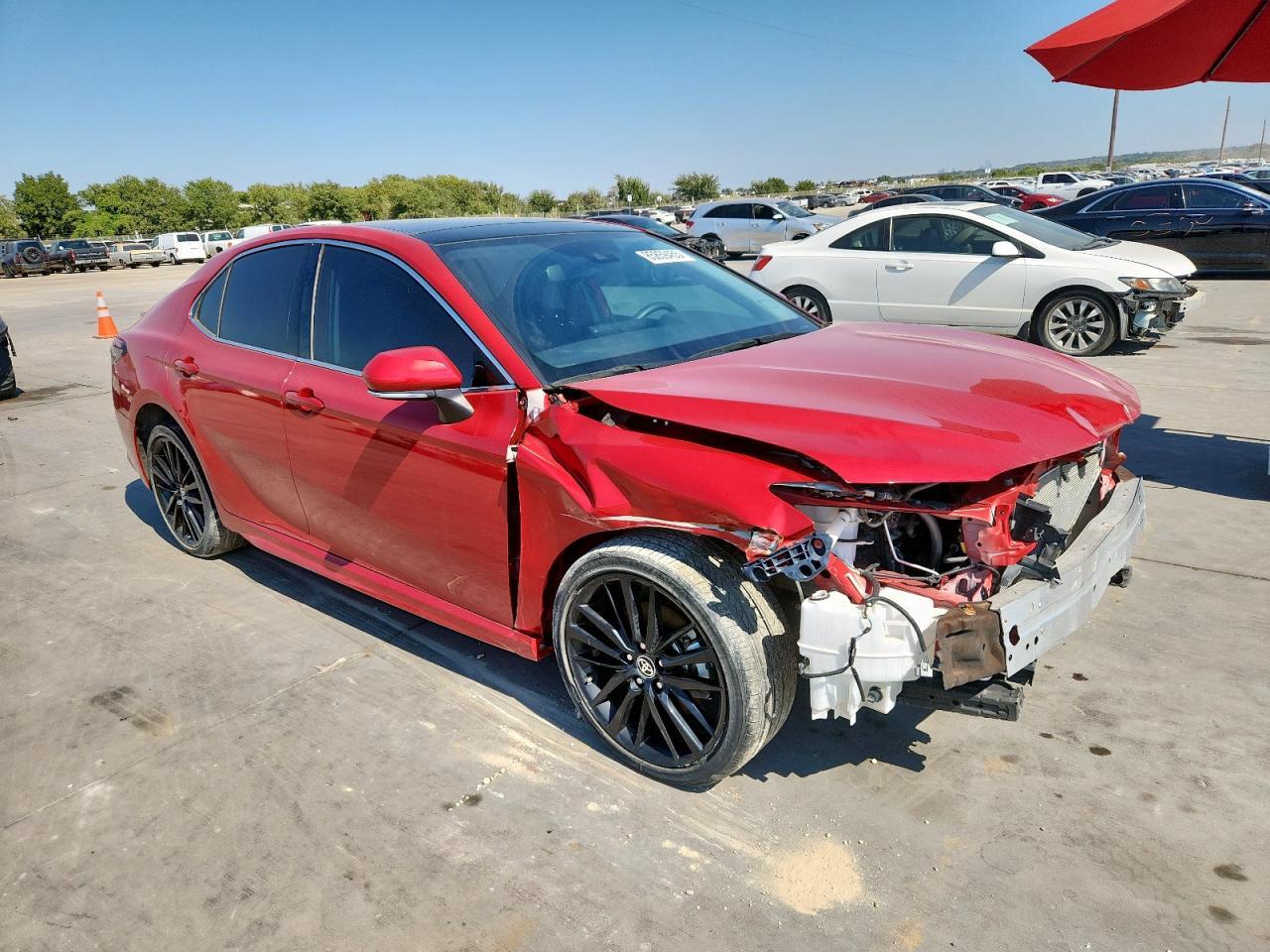 2022 Toyota Camry Xse - Фото 4