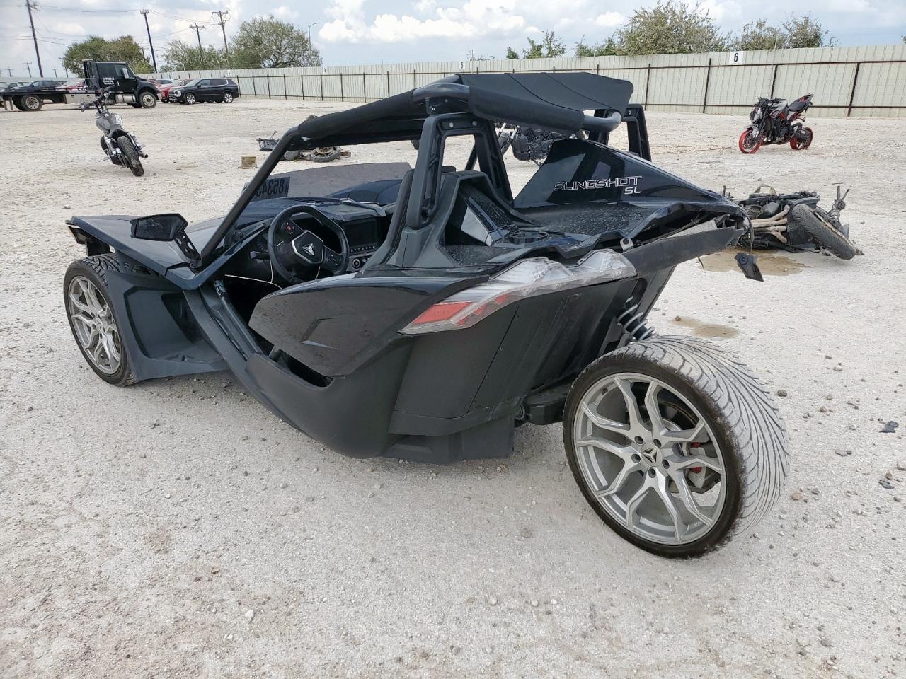 2021 Polaris Slingshot Sl - Фото 3