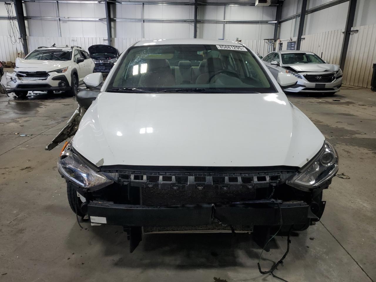2017 Hyundai Elantra Se - Image 5
