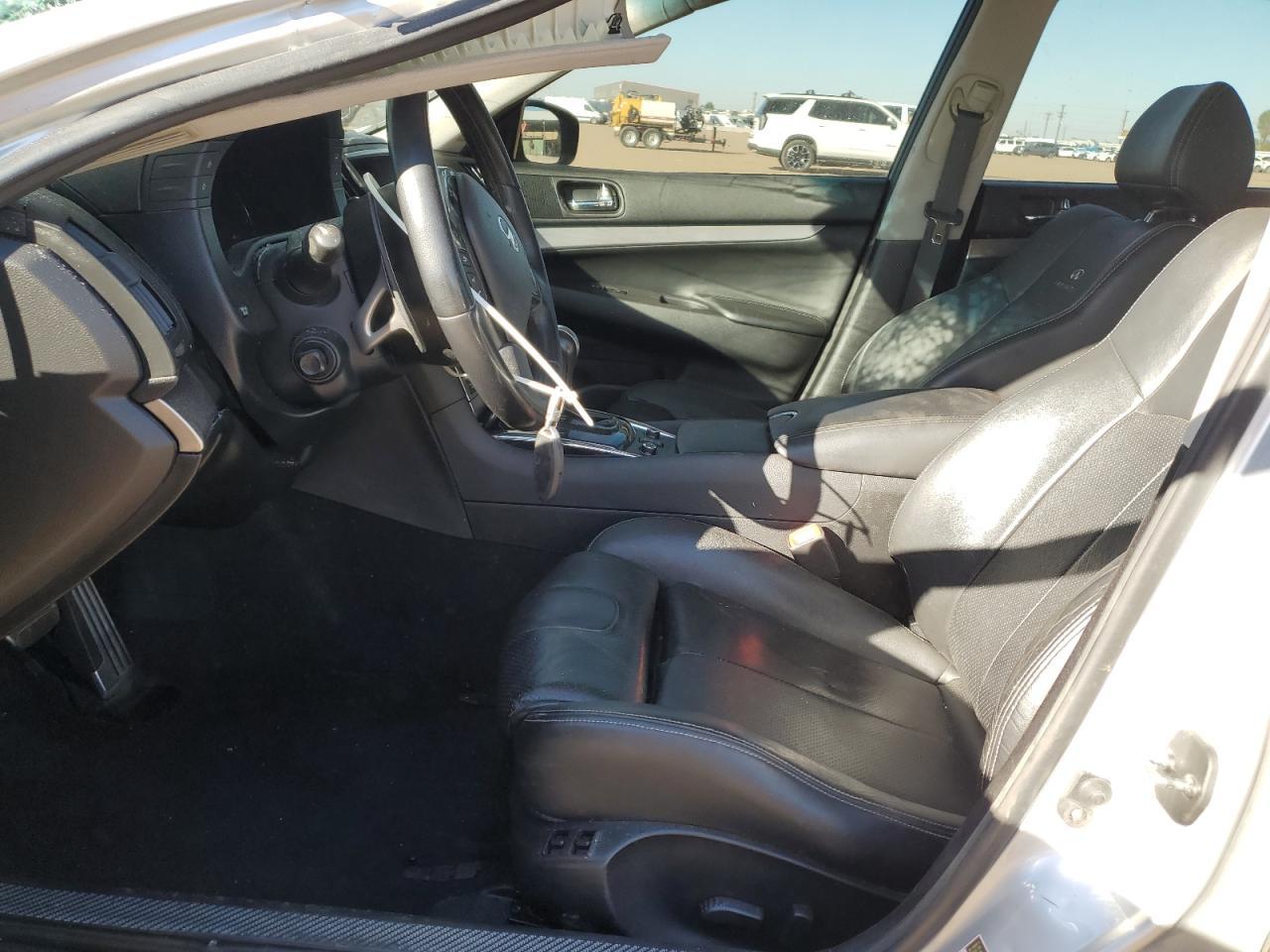 2010 Infiniti G37 - Фото 7