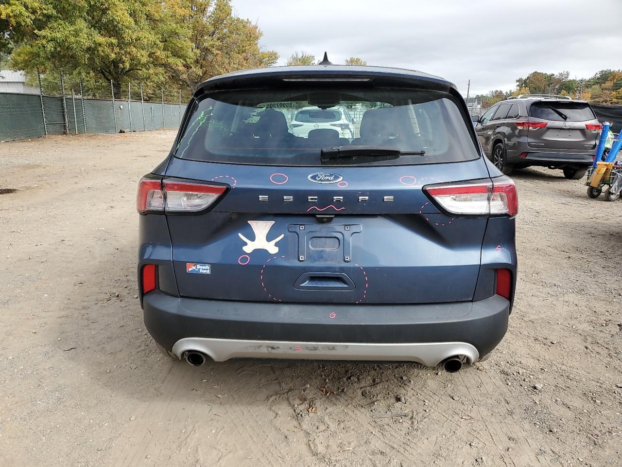 2020 Ford Escape S - Image 6