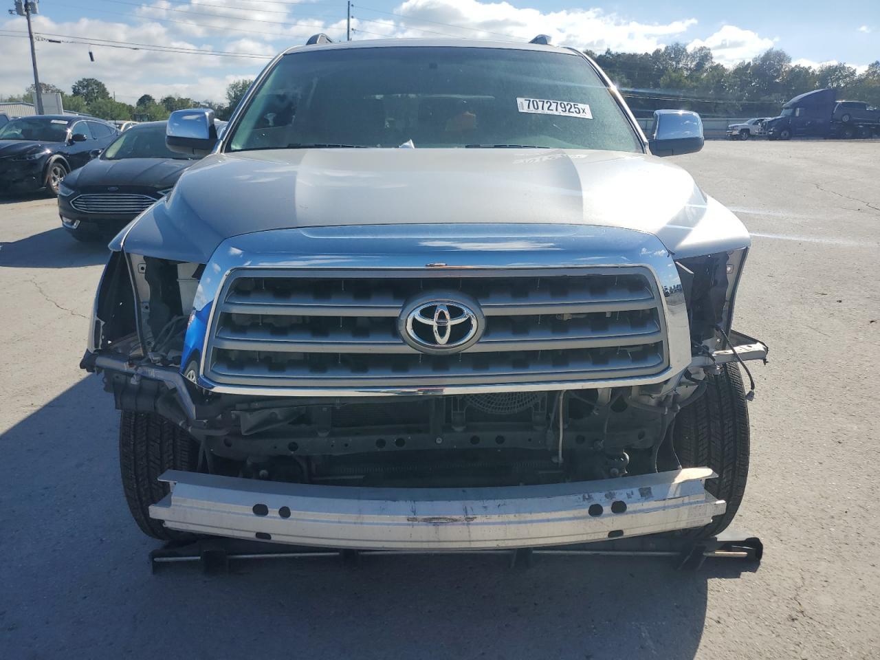 2012 Toyota Sequoia Limited - Фото 5