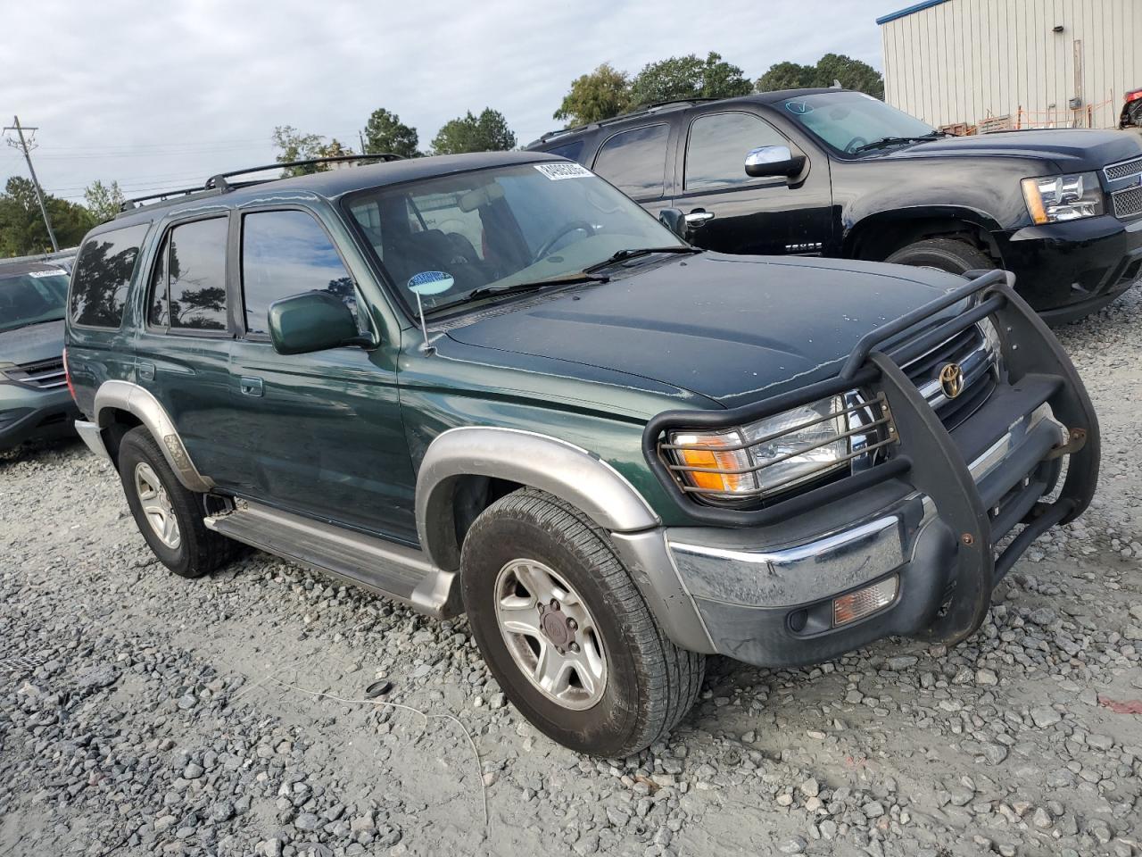2002 Toyota 4Runner Sr5 - Image 4