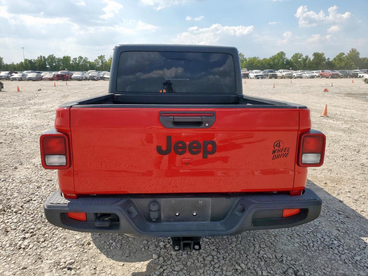 2023 Jeep Gladiator Sport - Фото 6