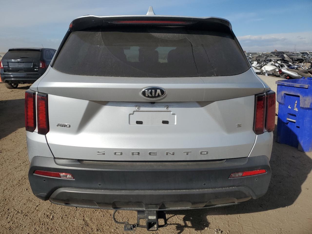 2021 Kia Sorento S - Image 6