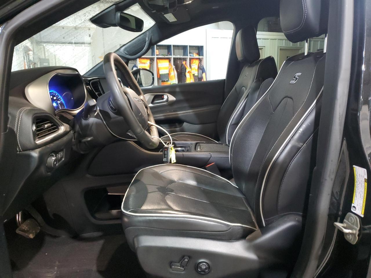 2023 Chrysler Pacifica Limited - Фото 7