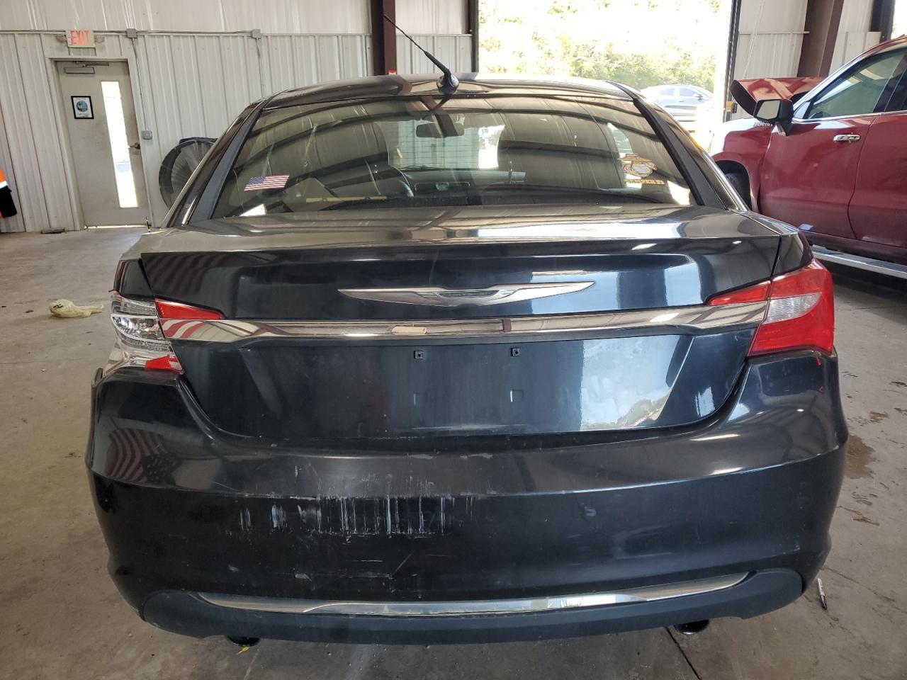 2011 Chrysler 200 Limited - Фото 6