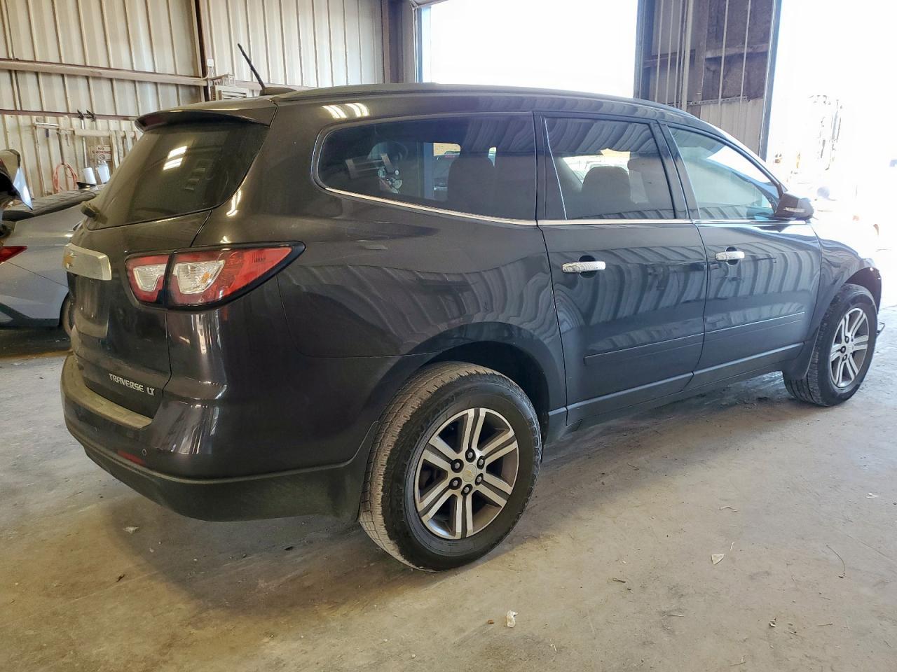 2016 Chevrolet Traverse Lt - Фото 3