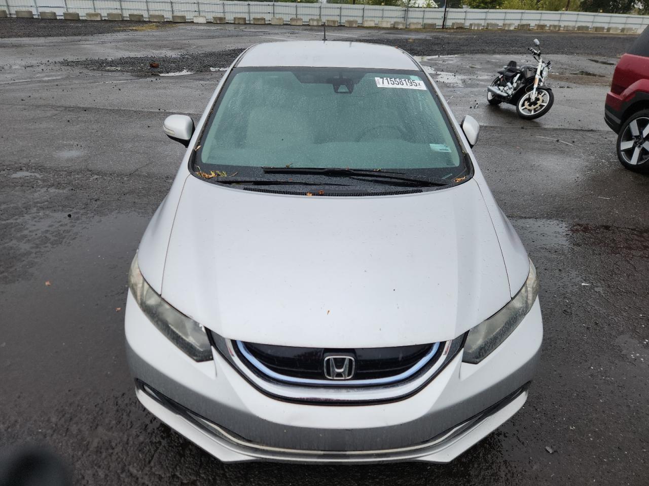2013 Honda Civic Hybrid - Image 5