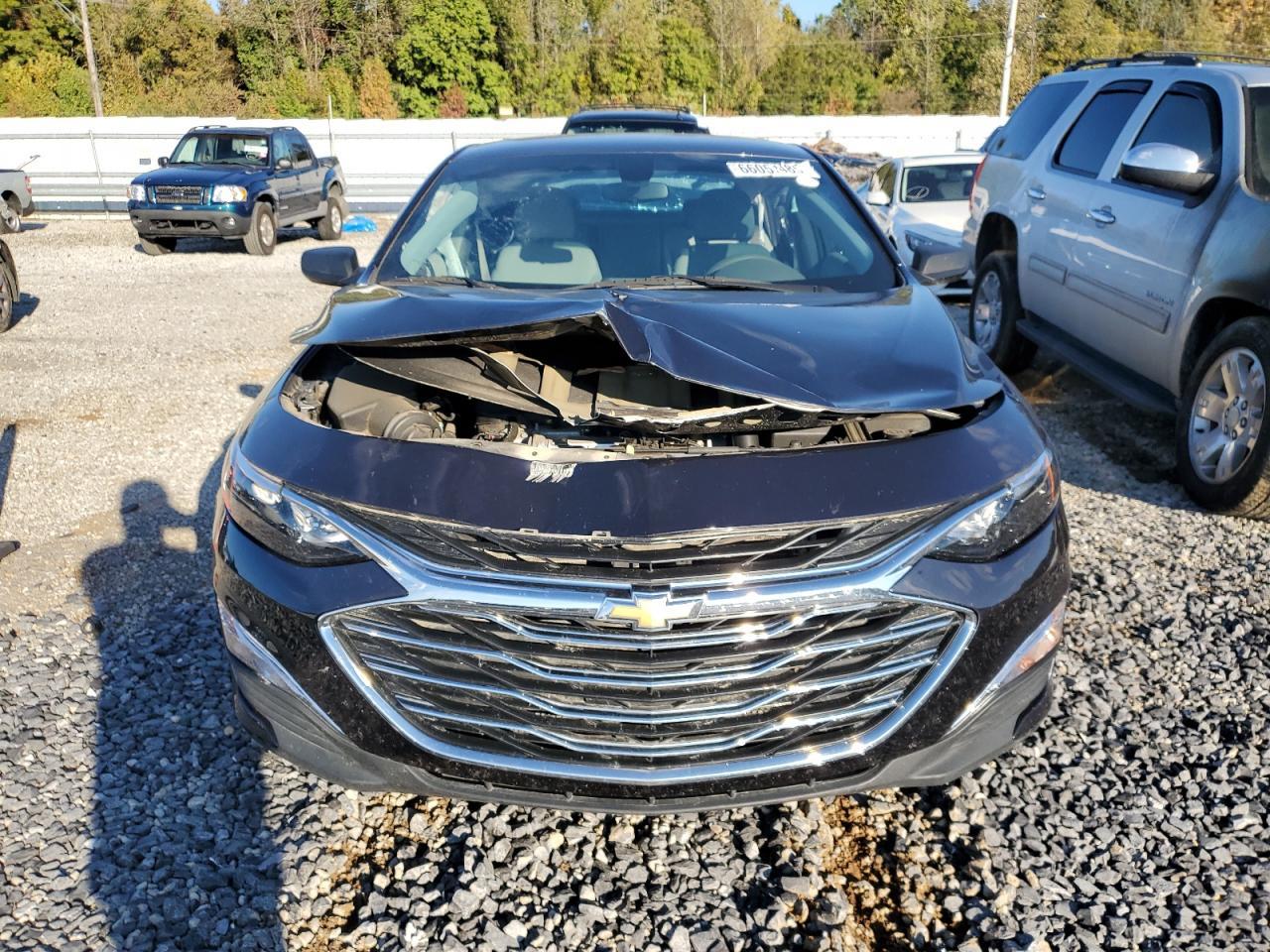 2022 Chevrolet Malibu Ls - Image 5