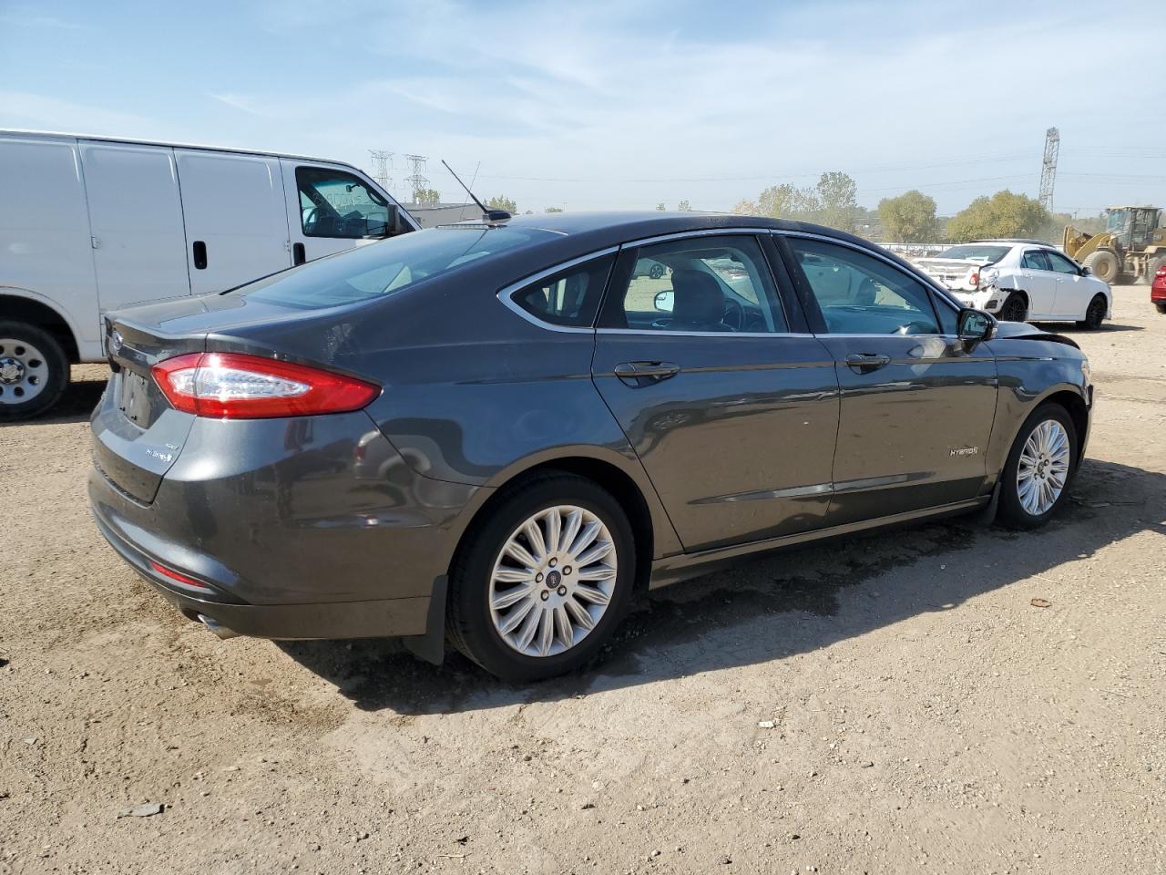 2016 Ford Fusion Se Hybrid - Фото 3