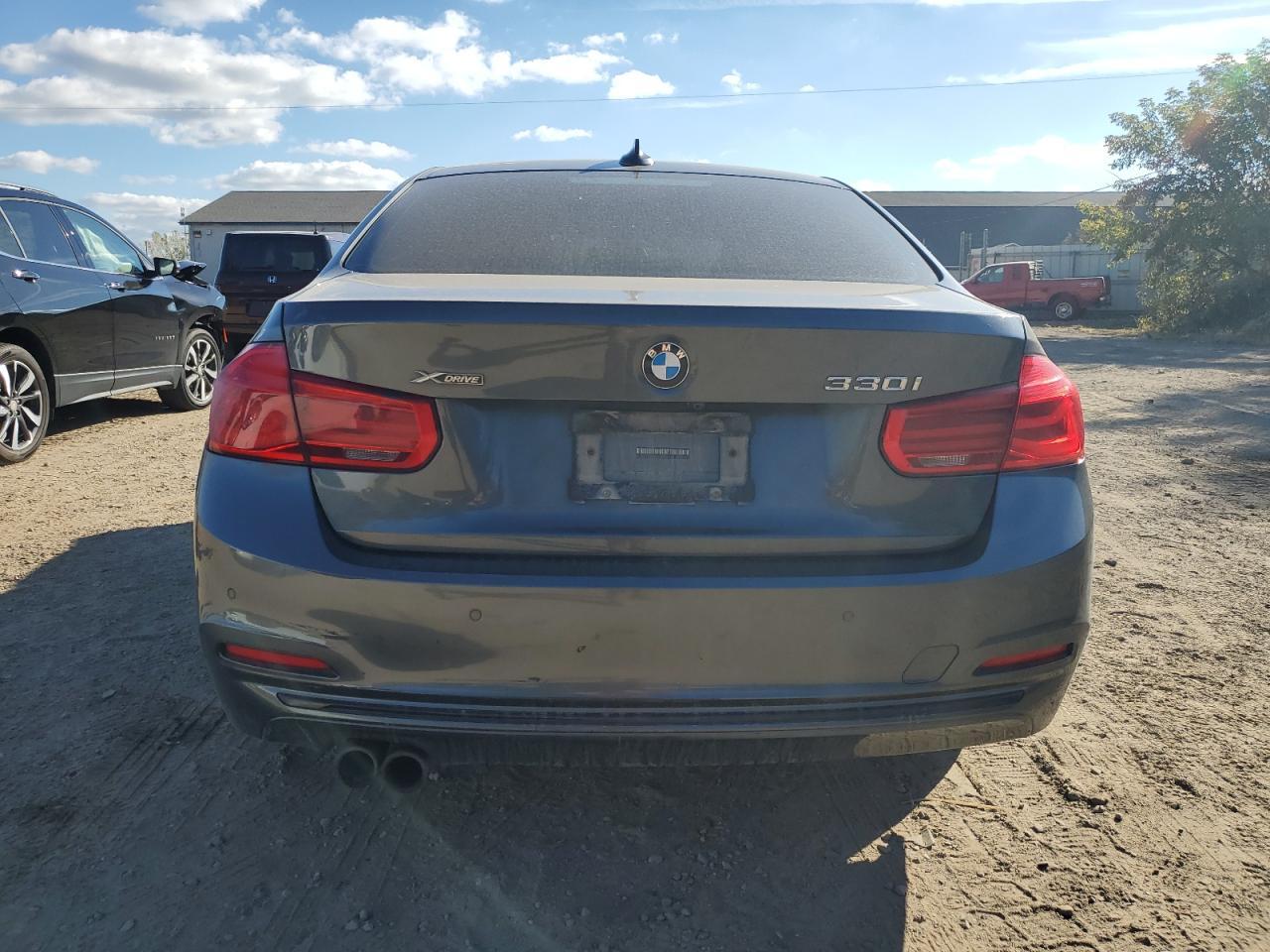 2017 BMW 330 Xi - Image 6