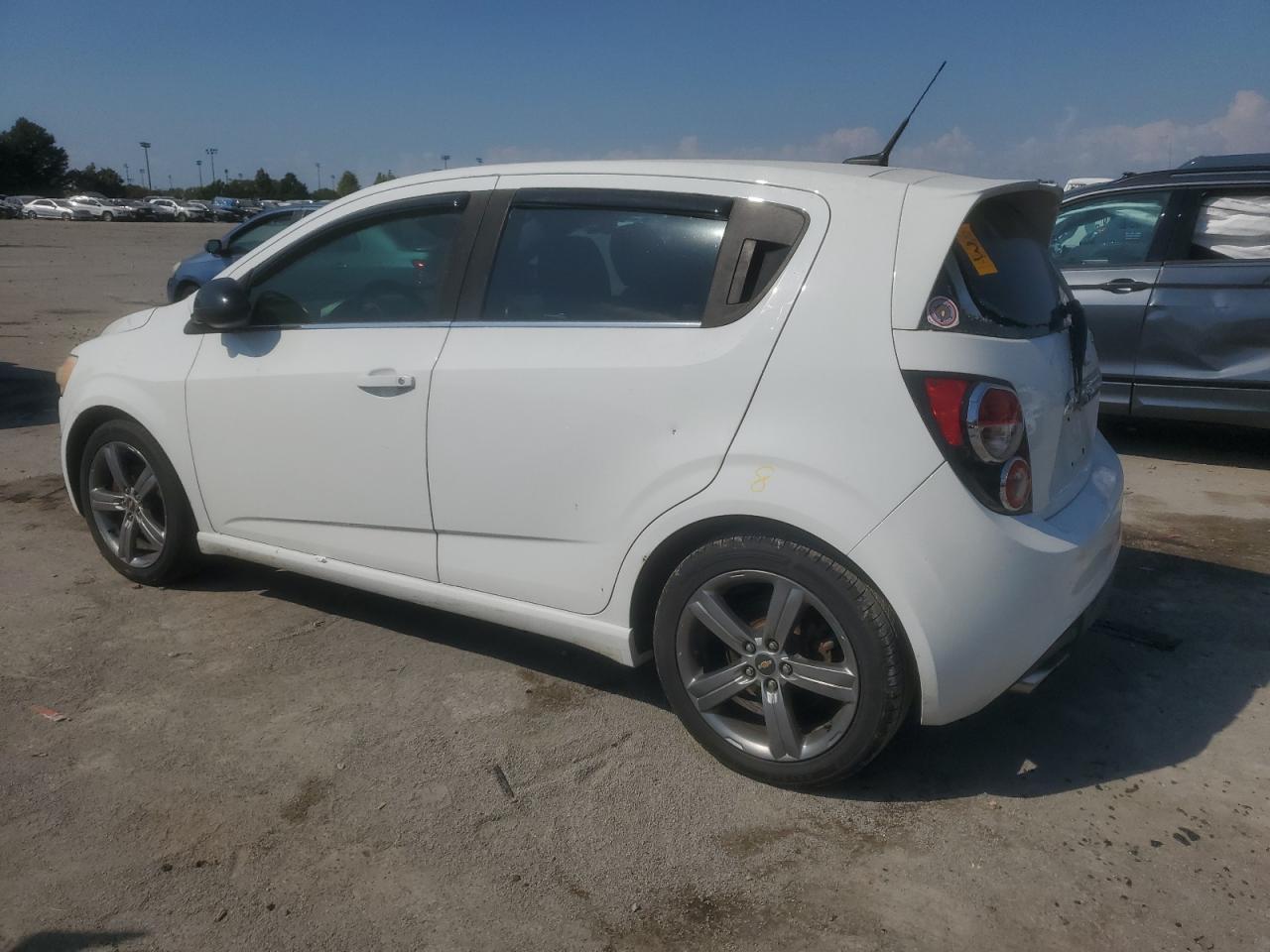 2013 Chevrolet Sonic Rs - Фото 2