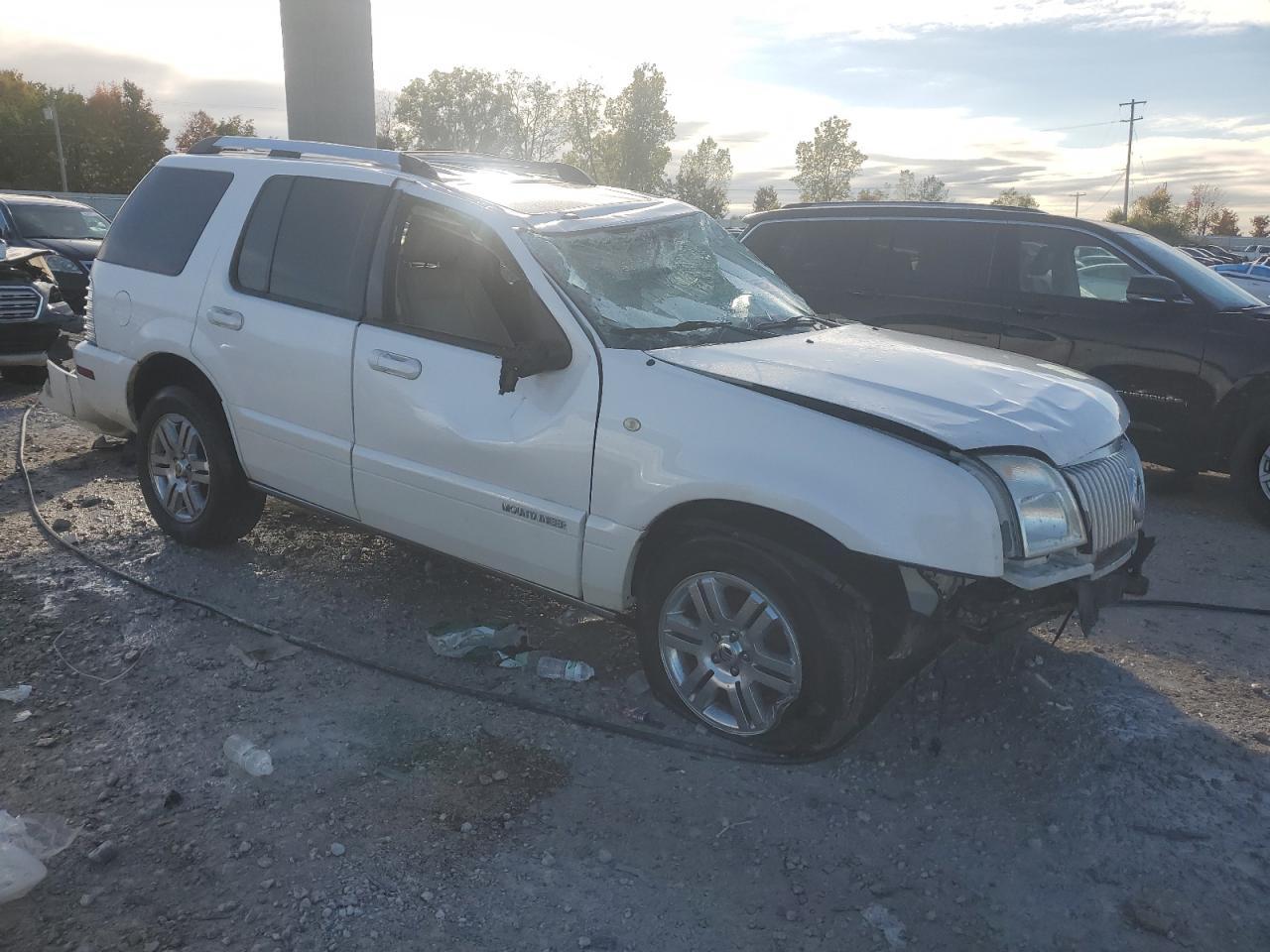 2010 Mercury Mountaineer Premier - Image 4