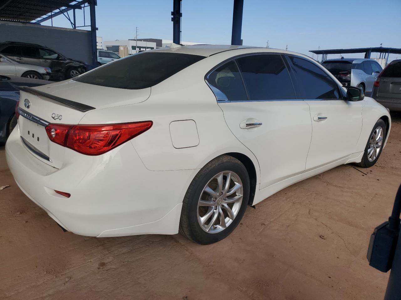 2017 Infiniti Q50 Premium - Фото 3
