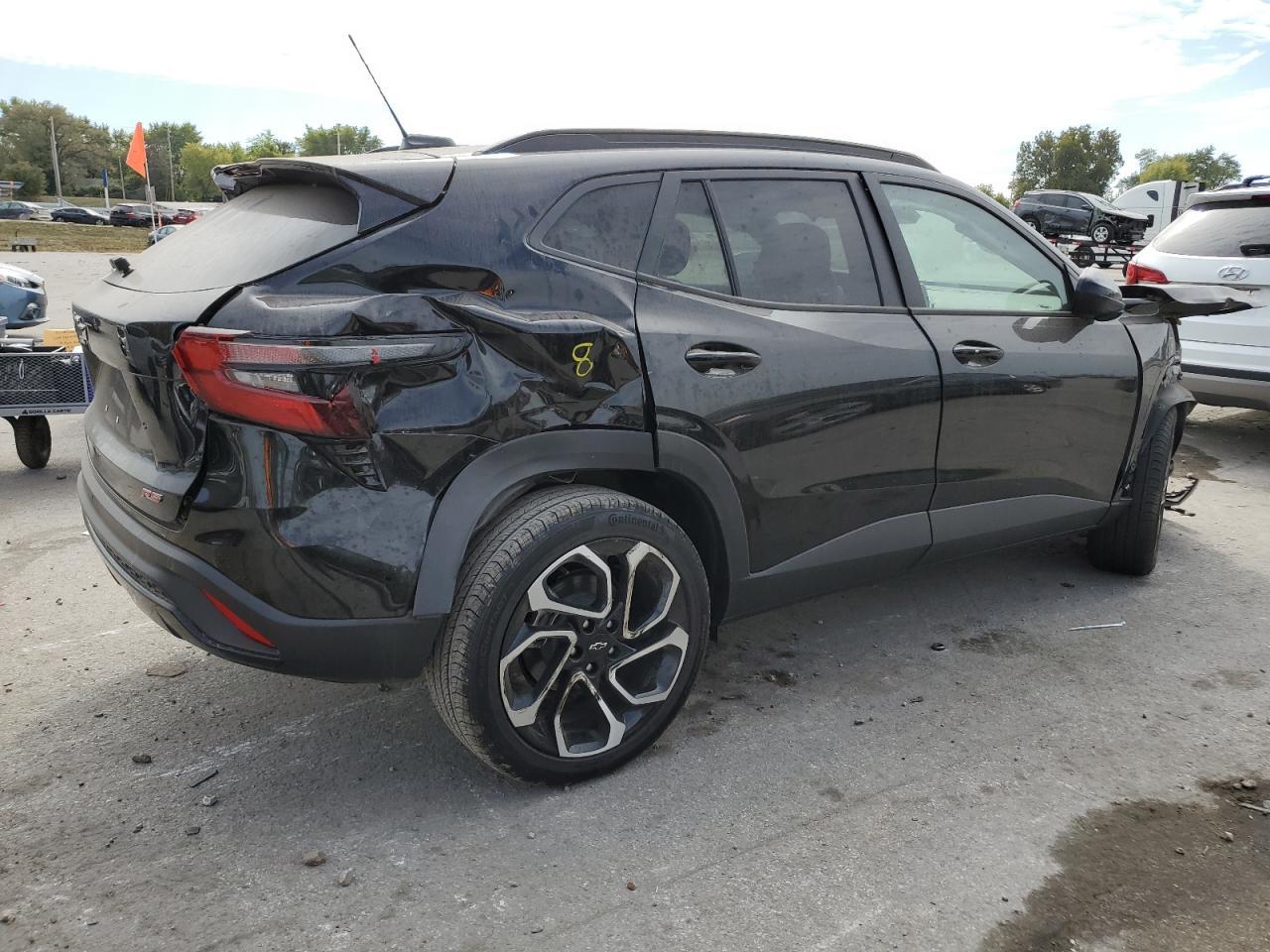 2025 Chevrolet Trax 2Rs - Фото 3