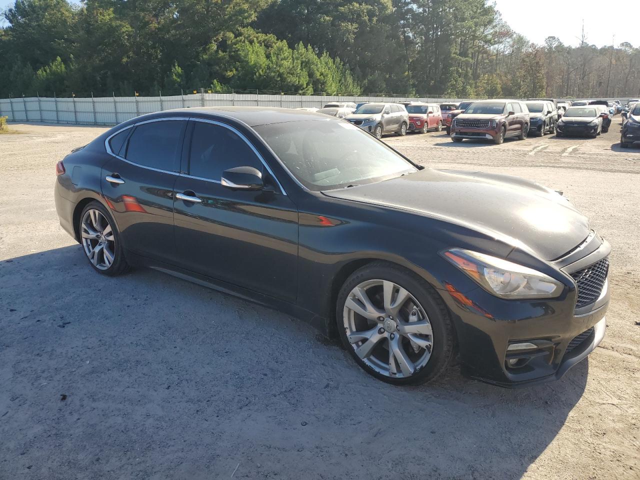 2016 Infiniti Q70 3.7 - Фото 4