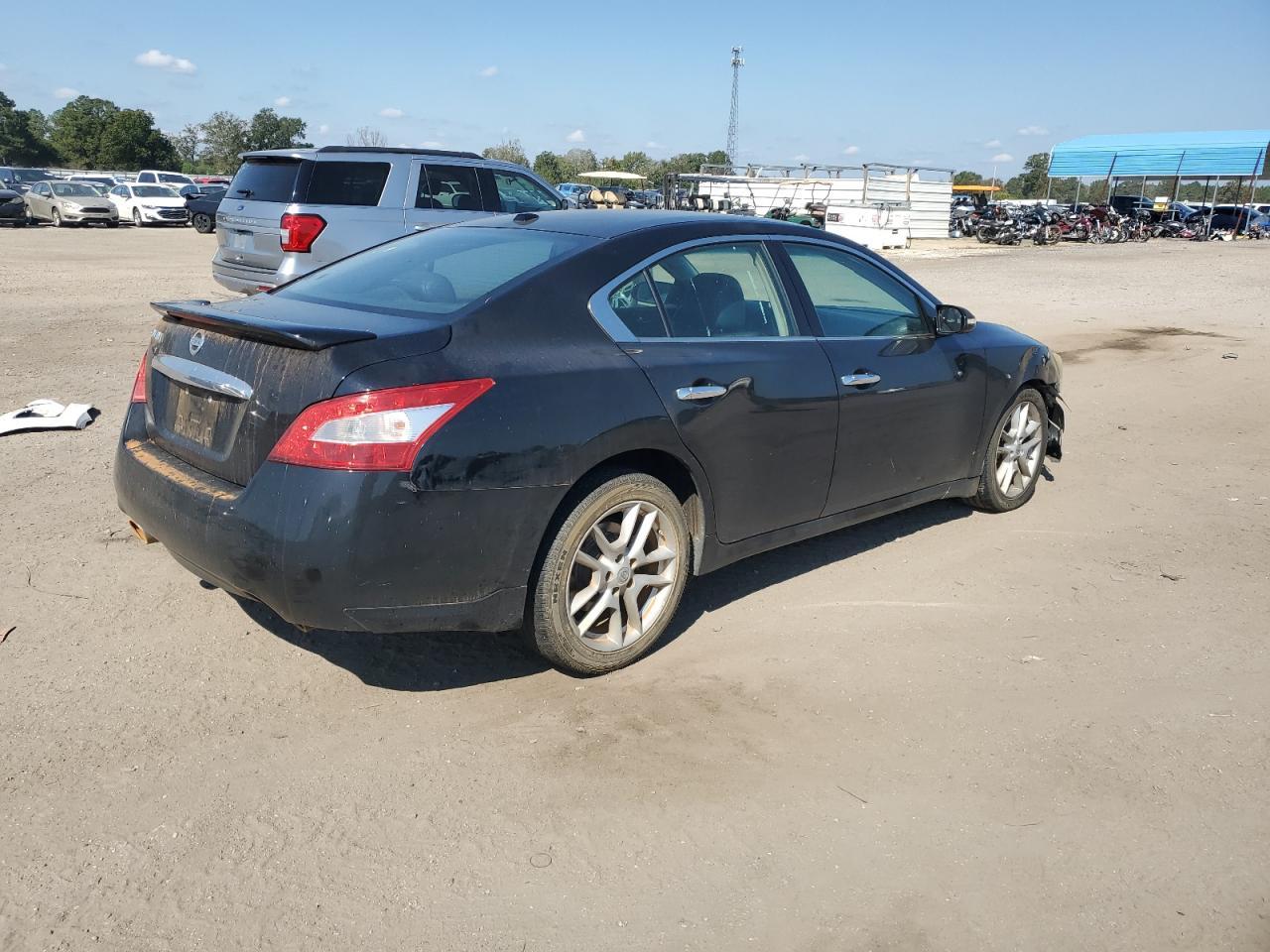 2011 Nissan Maxima S - Фото 3