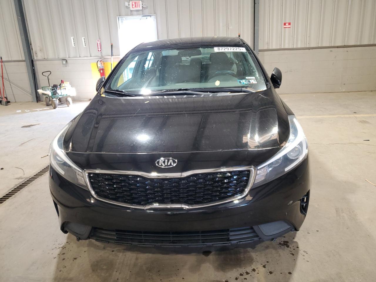 2017 Kia Forte Lx - Image 5