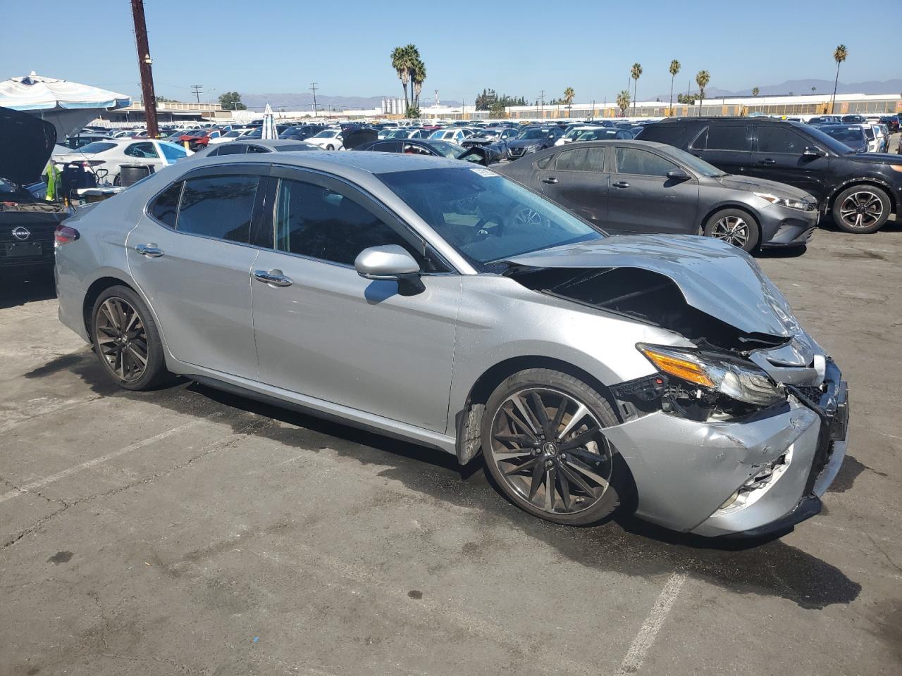 2018 Toyota Camry Xse - Фото 4