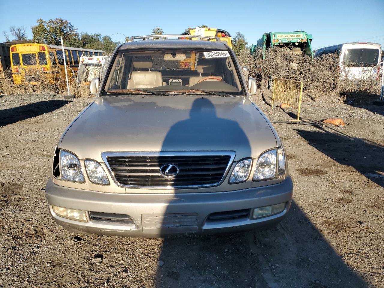 2000 Lexus Lx 470 - Image 5
