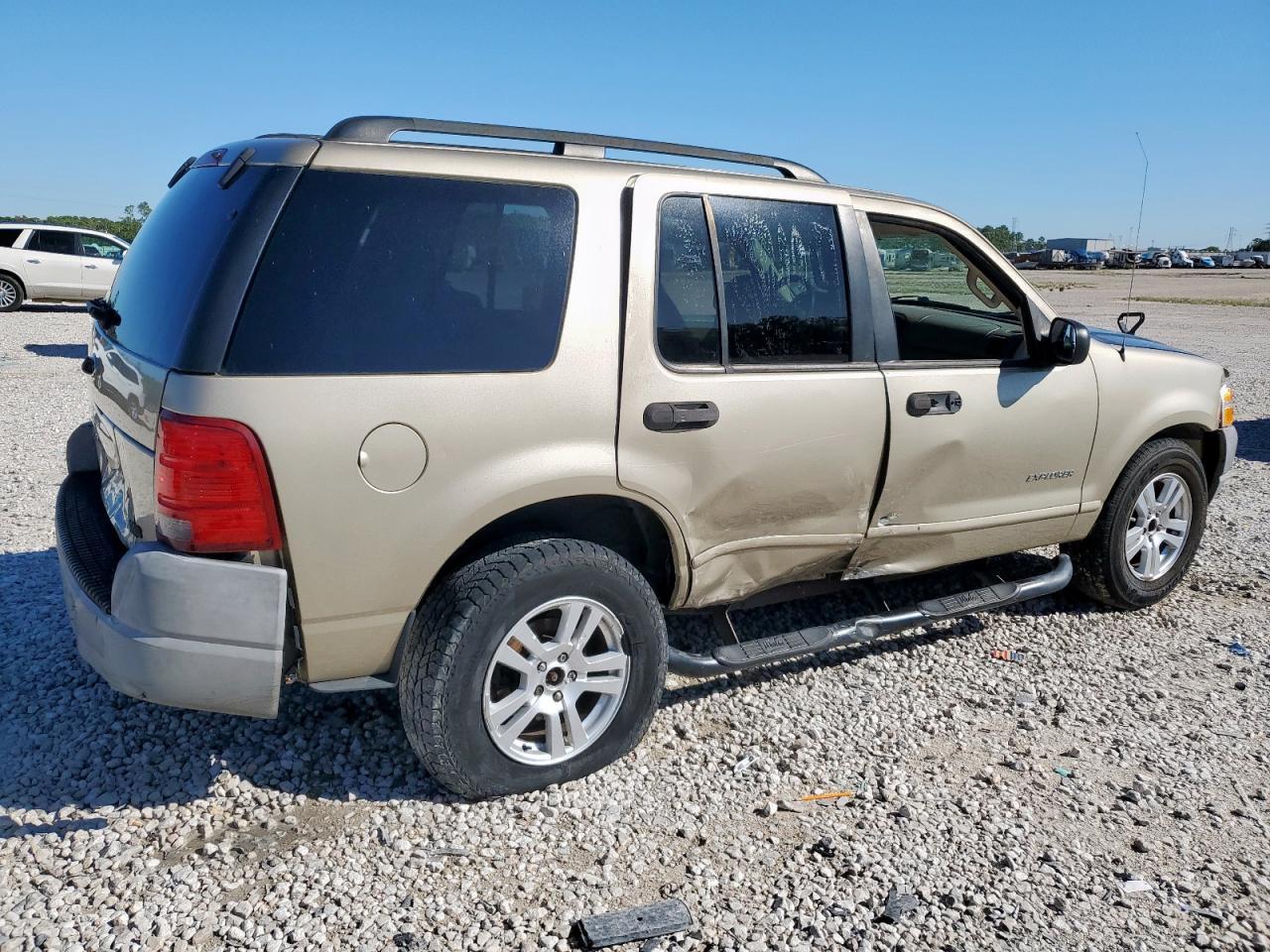 2002 Ford Explorer Xls - Фото 3