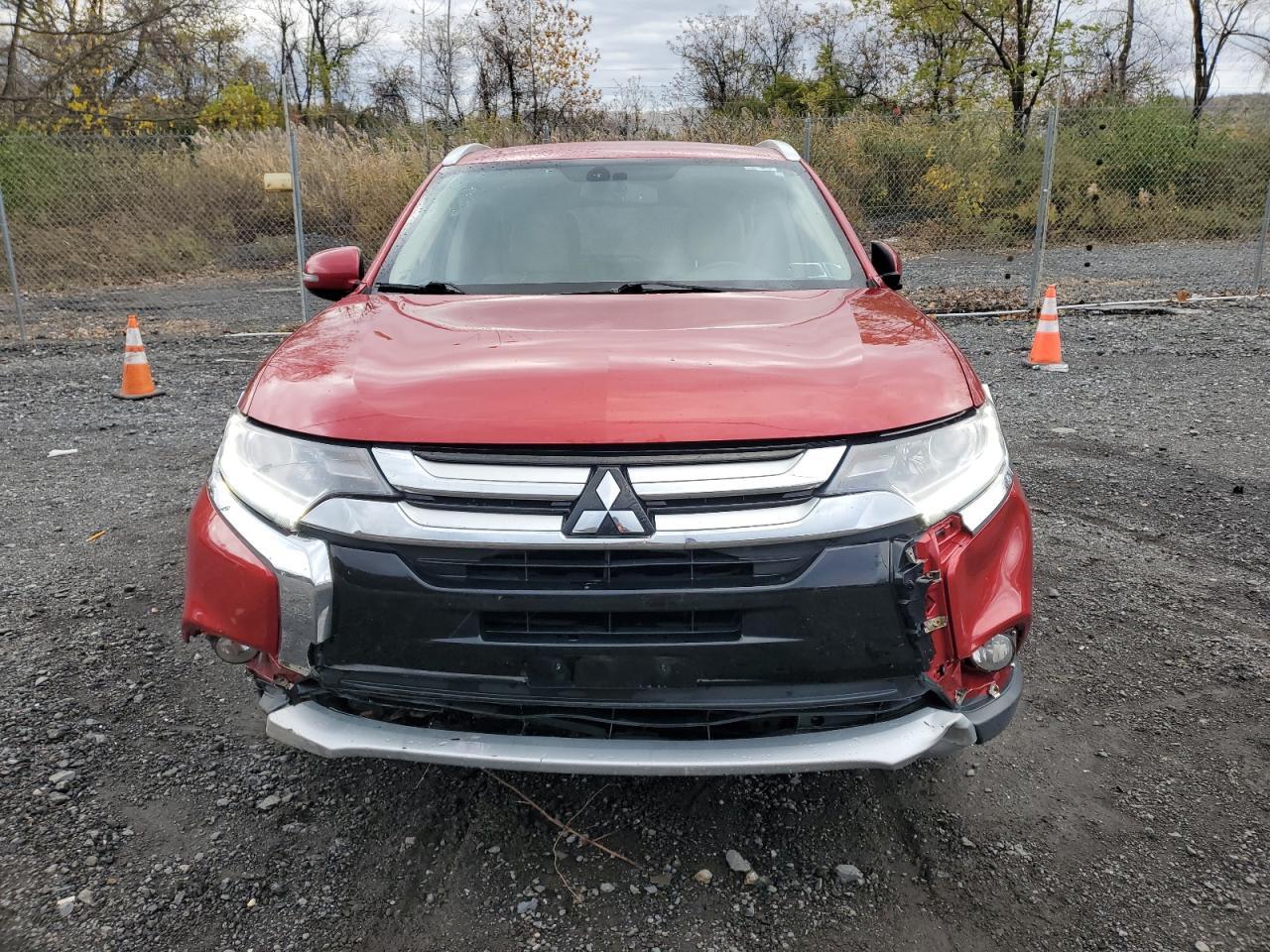 2018 Mitsubishi Outlander Se - Фото 5