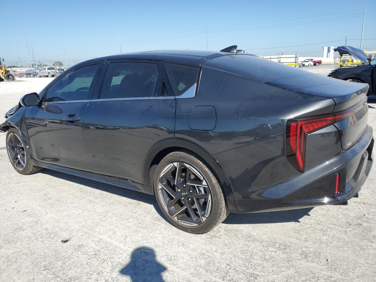 2025 Kia K4 Gt Line - Фото 2
