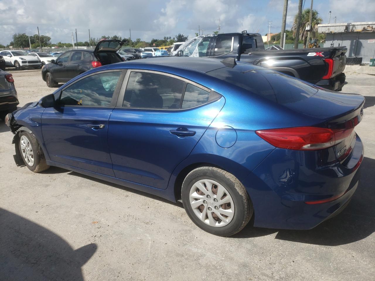 2017 Hyundai Elantra Se - Фото 2