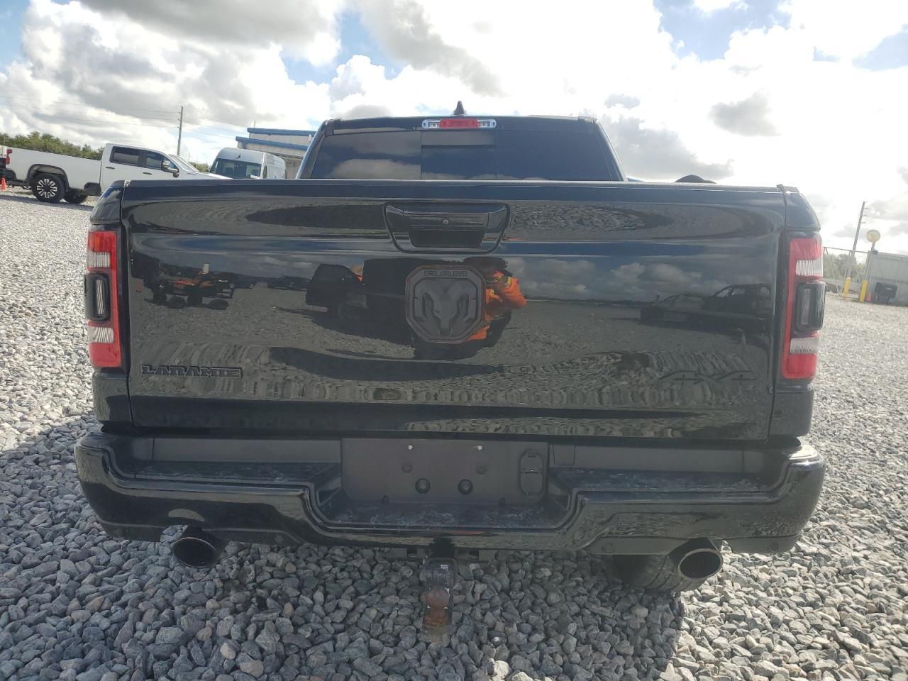 2024 Ram 1500 Laramie - Фото 6