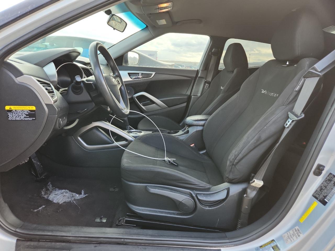 2015 Hyundai Veloster - Фото 7