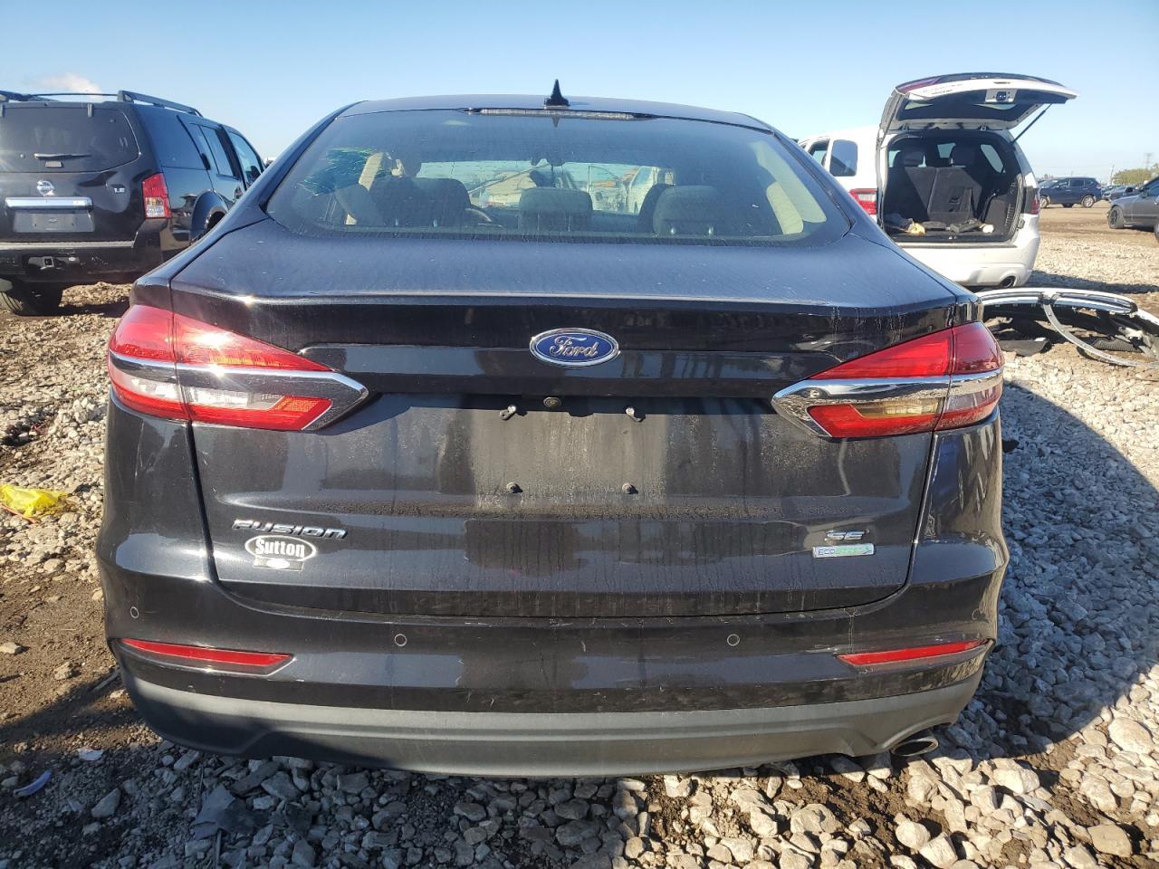 2019 Ford Fusion Se - Фото 6