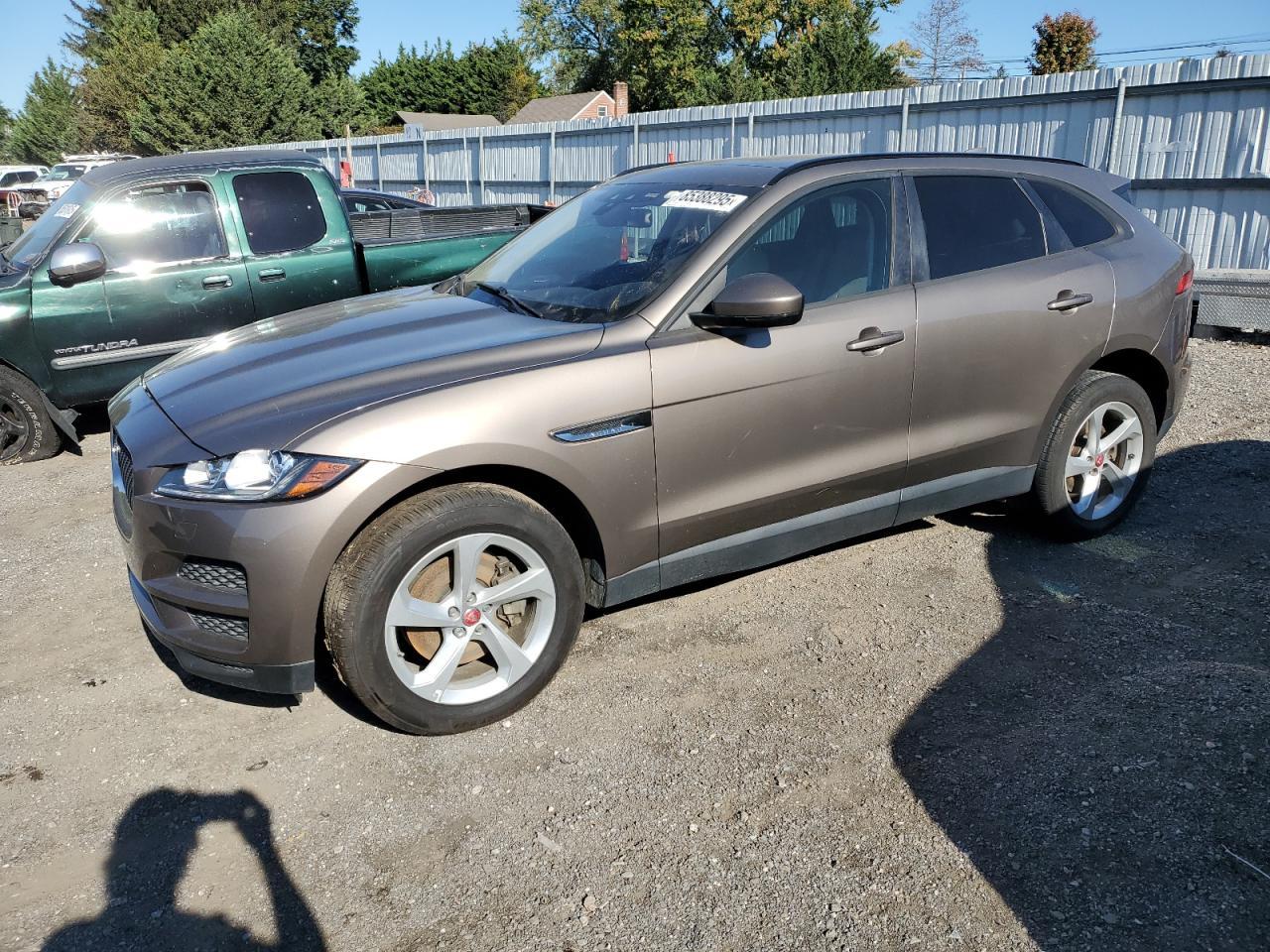 2017 Jaguar F-Pace Premium
