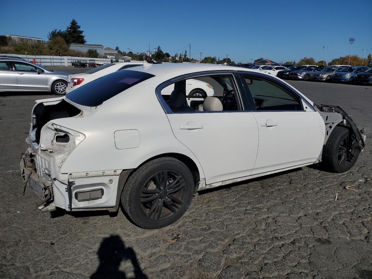 2013 Infiniti G37 - Фото 3