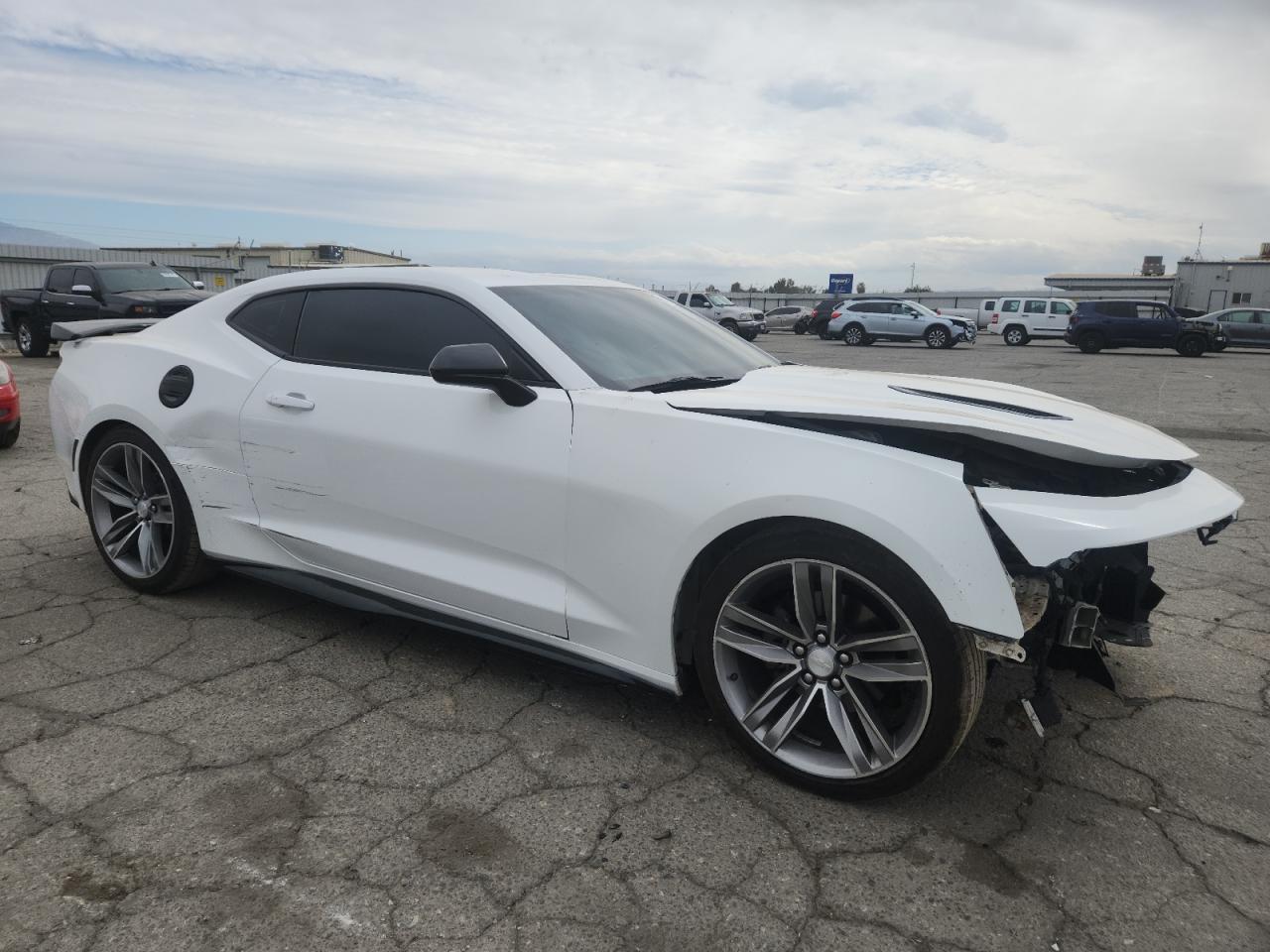 2018 Chevrolet Camaro Lt - Image 4