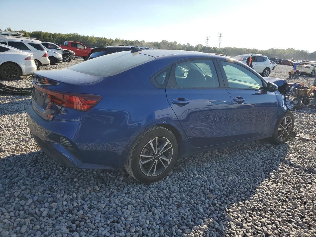 2024 Kia Forte Lx - Image 3